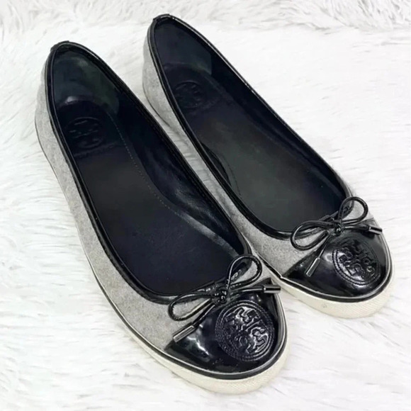 Tory Burch Skylar Slip-On Bow Ballet Grey Quilted Wool Patent Black Leather Shoe - Picture 1 of 9